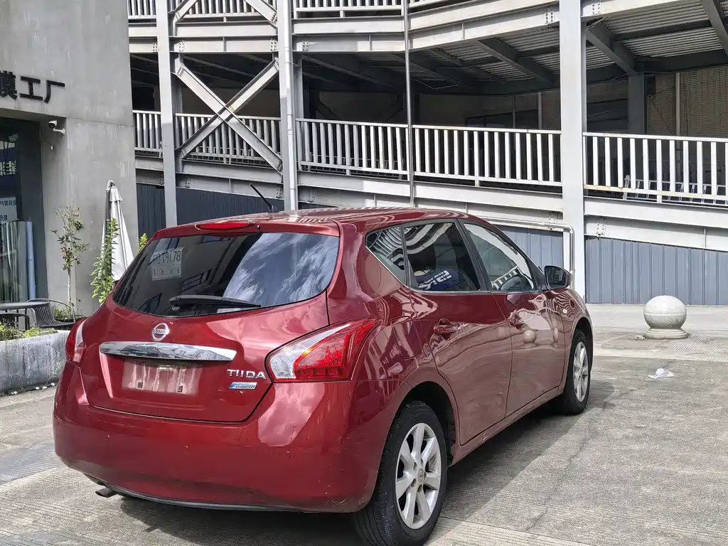 Tiida 2014 1.6L CVT comfort model купить на сайте DeffCars