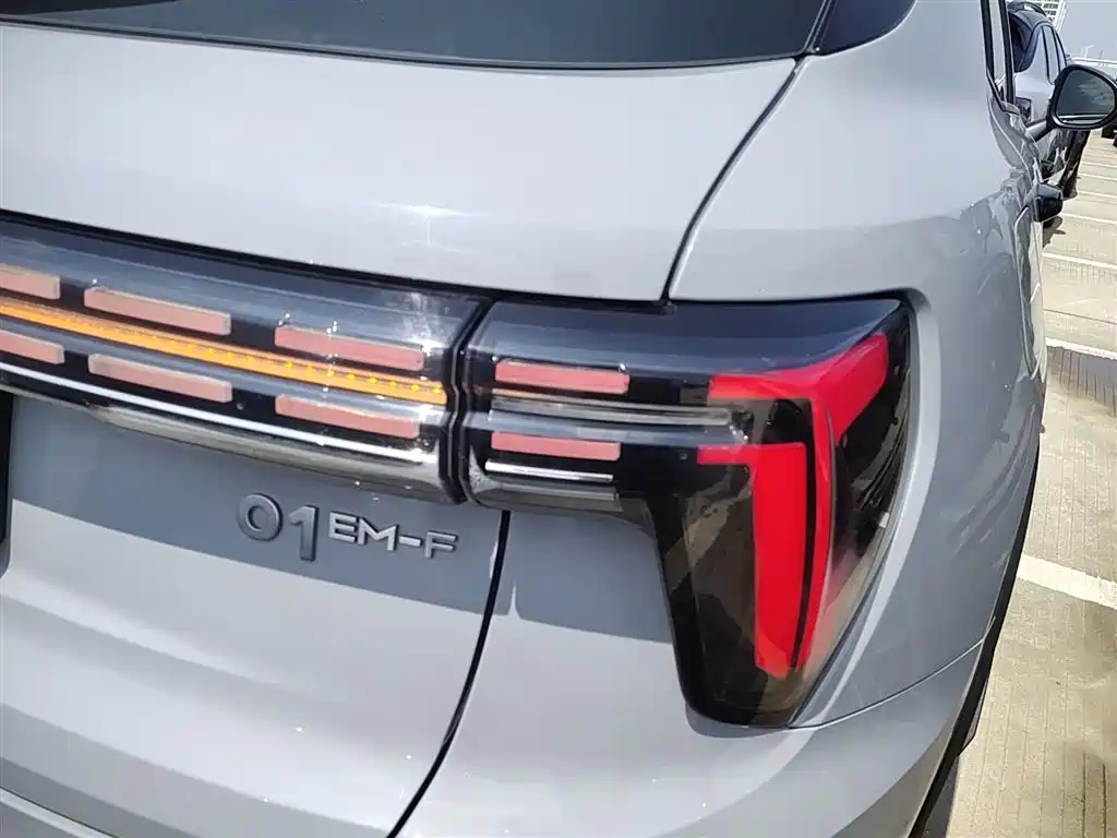 Lynk & Co 01 2023 1.5TD EM-F PM купить на сайте DeffCars