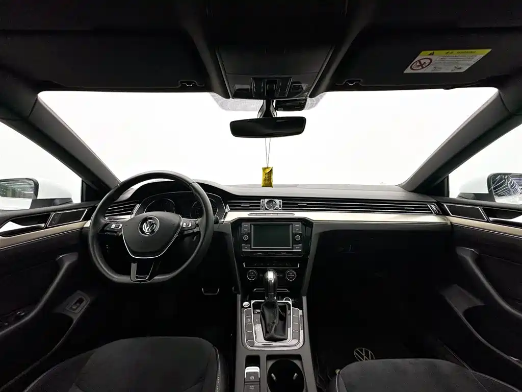 FAW-Volkswagen CC 2019 330TSI Huayan Edition National V купить на сайте DeffCars