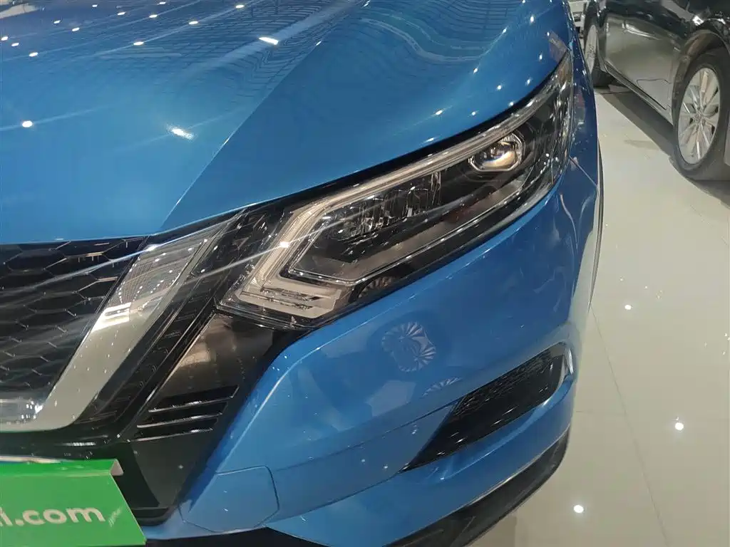 Qashqai 2019 2.0L CVT Deluxe Edition купить на сайте DeffCars