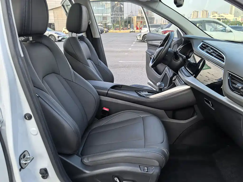 Dongfeng Fengshen AX7 2020 1.6T automatic AI pilot type National V купить на сайте DeffCars