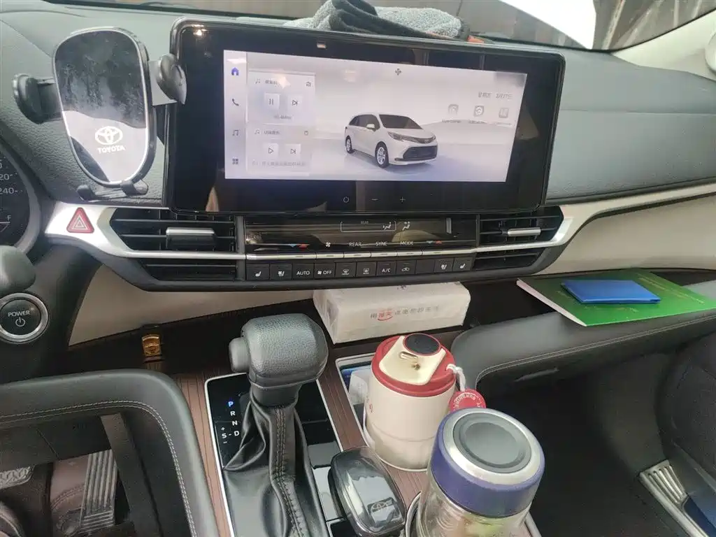 SIENNA 2024 2.5L Hybrid Comfort Edition купить на сайте DeffCars