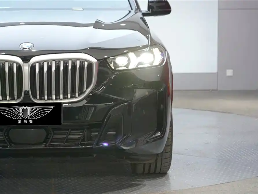BMW X5 2023 xDrive 40Li M Sports Night Package купить на сайте DeffCars