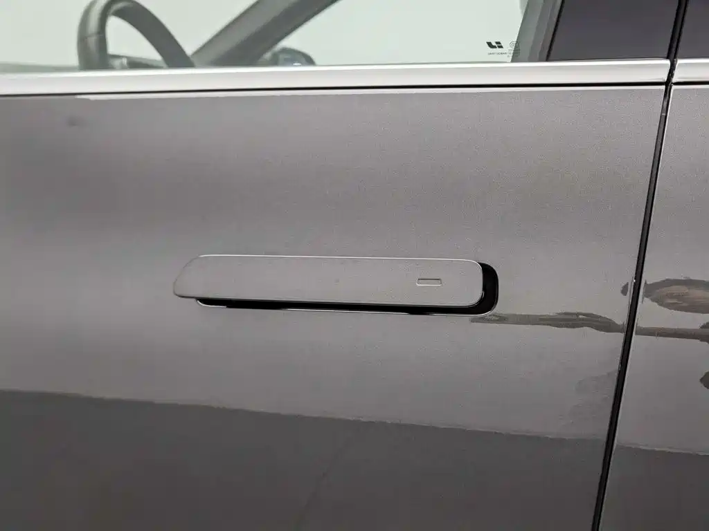 Ideal L9 2022 Max купить на сайте DeffCars