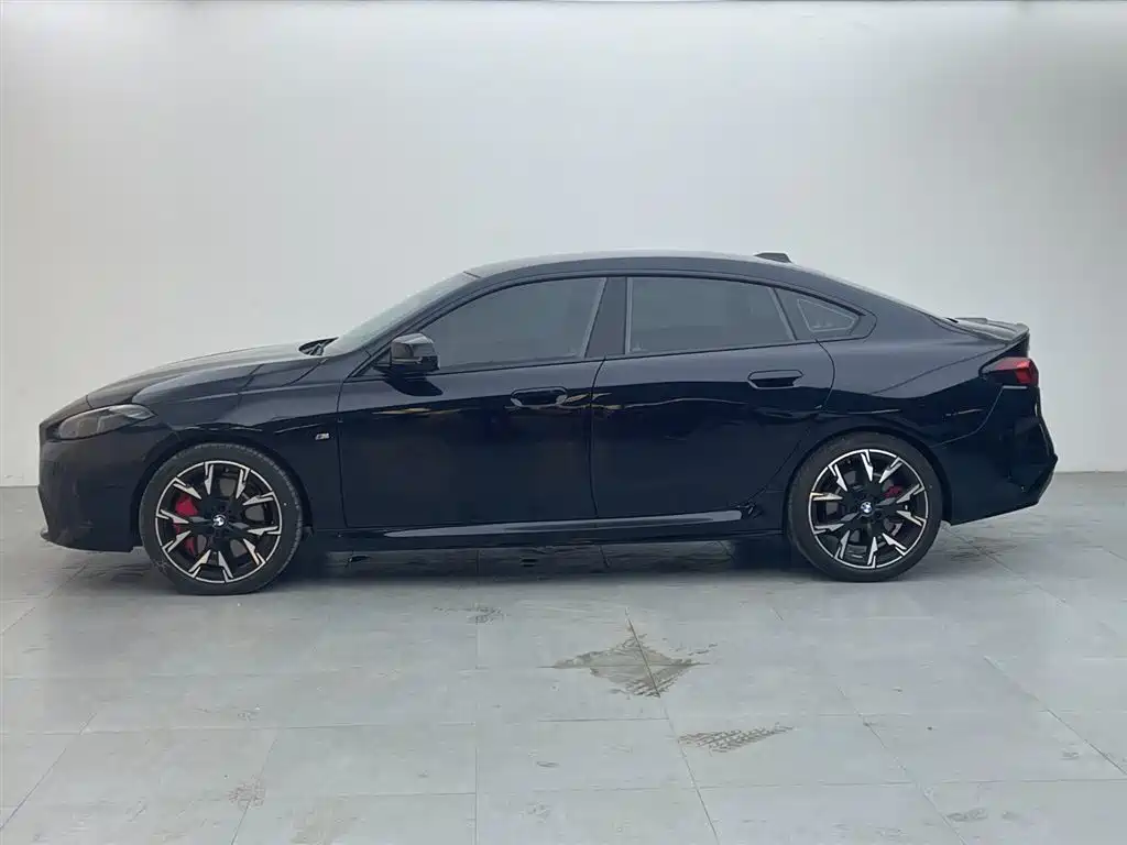 BMW M235L 2025 M235L купить на сайте DeffCars