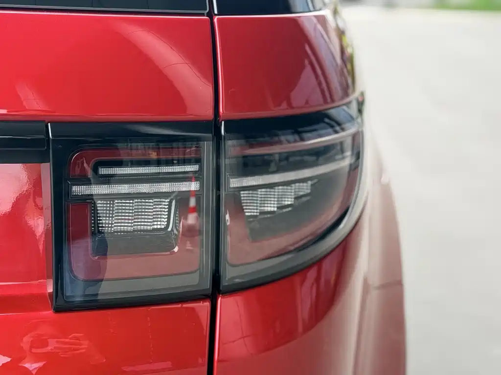 Discovery Sport 2020 249PS R-Dynamic Performance Technology Edition 7-seater купить на сайте DeffCars