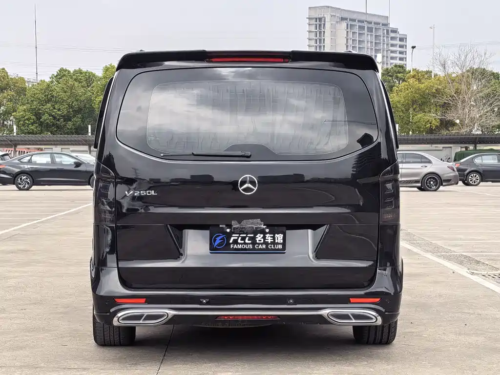Vito 2018 2.0T Elite Edition 7 seats National V купить на сайте DeffCars