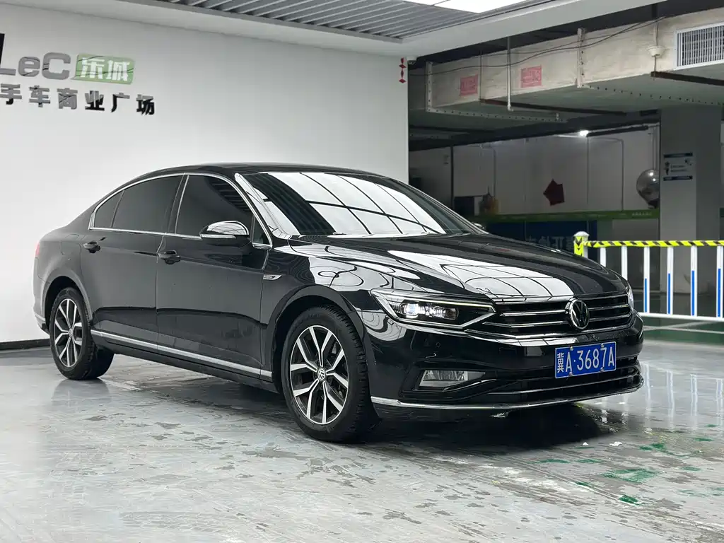 Magotan 2020 330TSI DSG leading model купить на сайте DeffCars