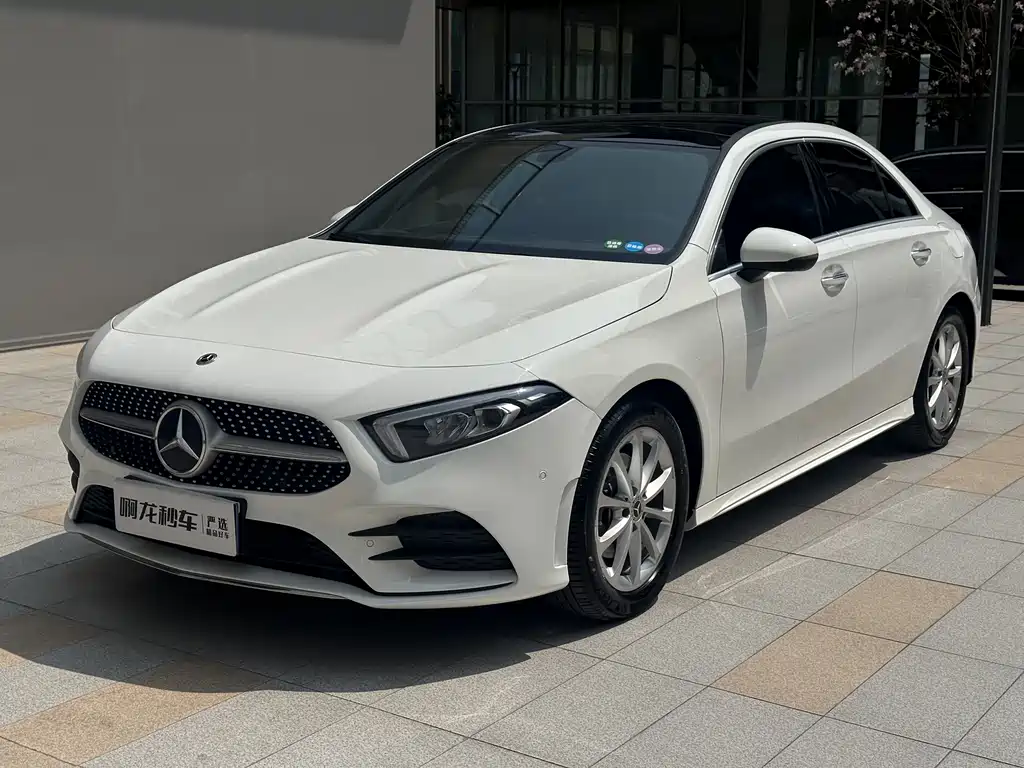 Mercedes-Benz A-Class 2021 A 200 L Sports Sedan Dynamic Type купить на сайте DeffCars