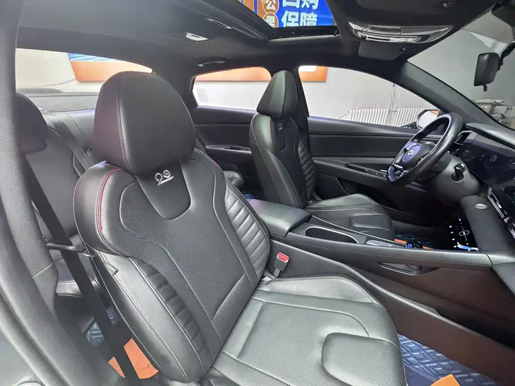 Elantra 2022 1.5L CVT 20th anniversary model купить на сайте DeffCars