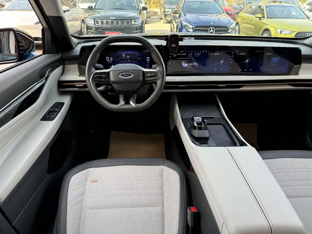 Ruijie 2023 Ruijie L 2.0T EcoBoost four-wheel drive seven-seat supreme model купить на сайте DeffCars