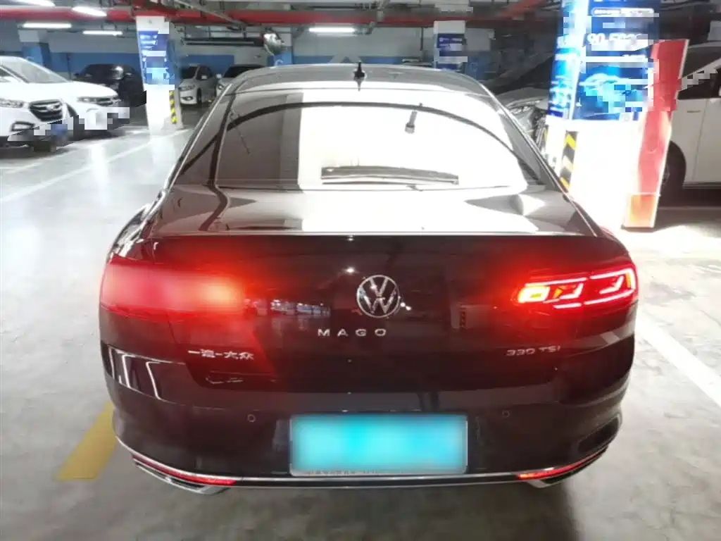 Magotan 2023 2 million commemorative edition 330TSI DSG leading model купить на сайте DeffCars