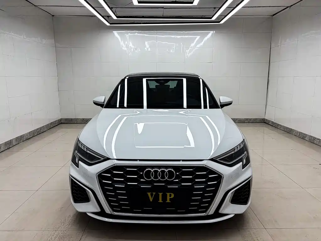 Audi A3 2021 A3L Limousine 35 TFSI Fashionable and Sporty купить на сайте DeffCars