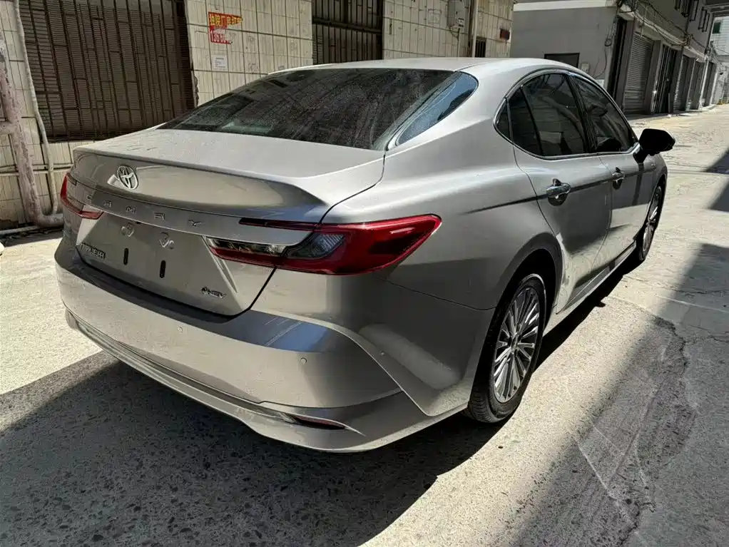 Camry 2024 2.0GVP Deluxe Edition купить на сайте DeffCars