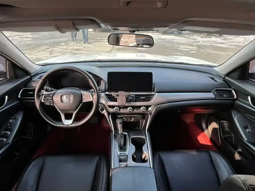 Accord 2022 260TURBO Deluxe Edition купить на сайте DeffCars