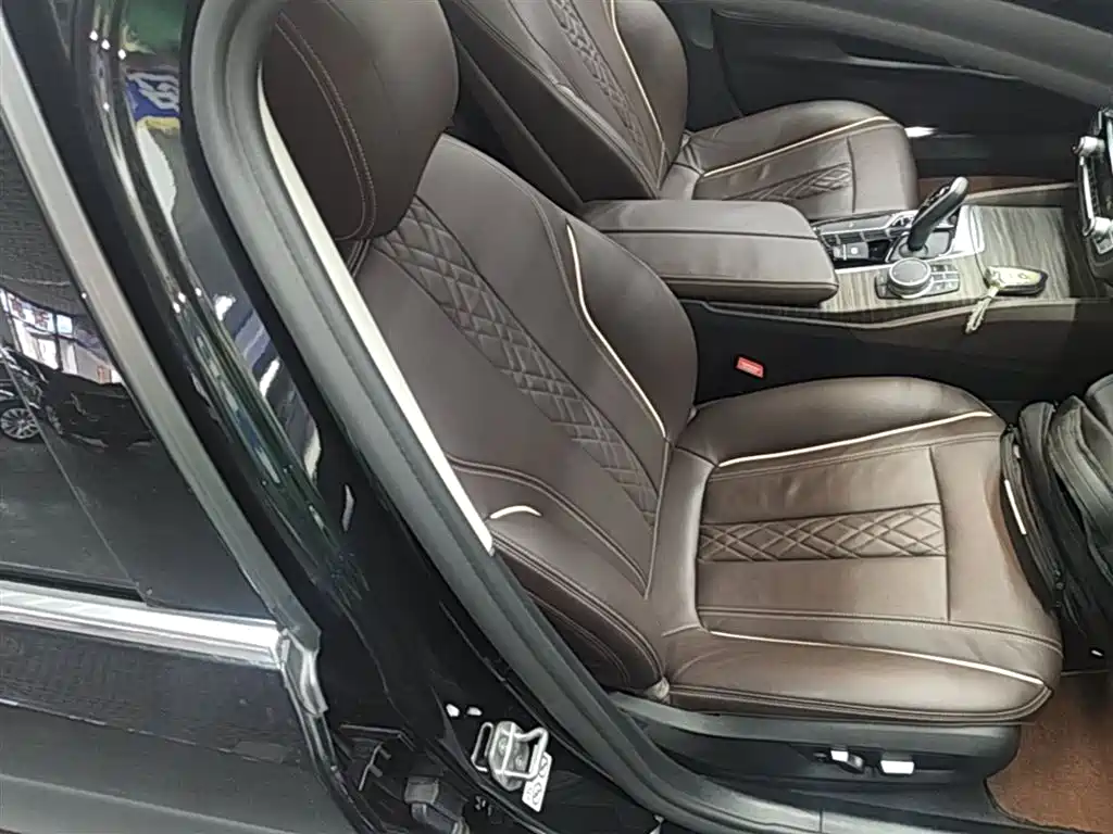 BMW 5 Series 2020 530Li Leading Luxury Package купить на сайте DeffCars