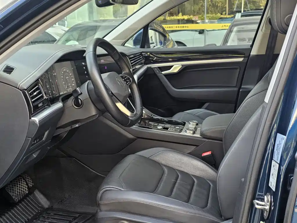 Touareg 2020 3.0TSI Ruixiang Edition National VI купить на сайте DeffCars