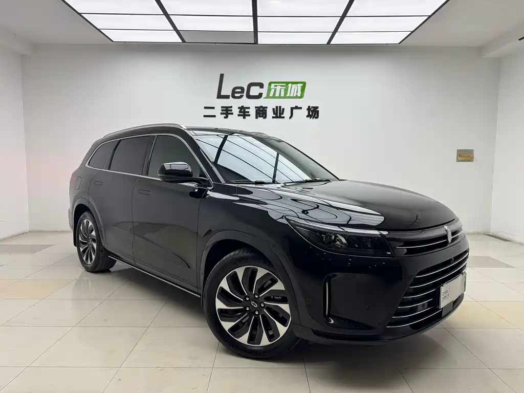 Wenjie M7 2024 1.5T rear drive Plus version 5 seats купить на сайте DeffCars