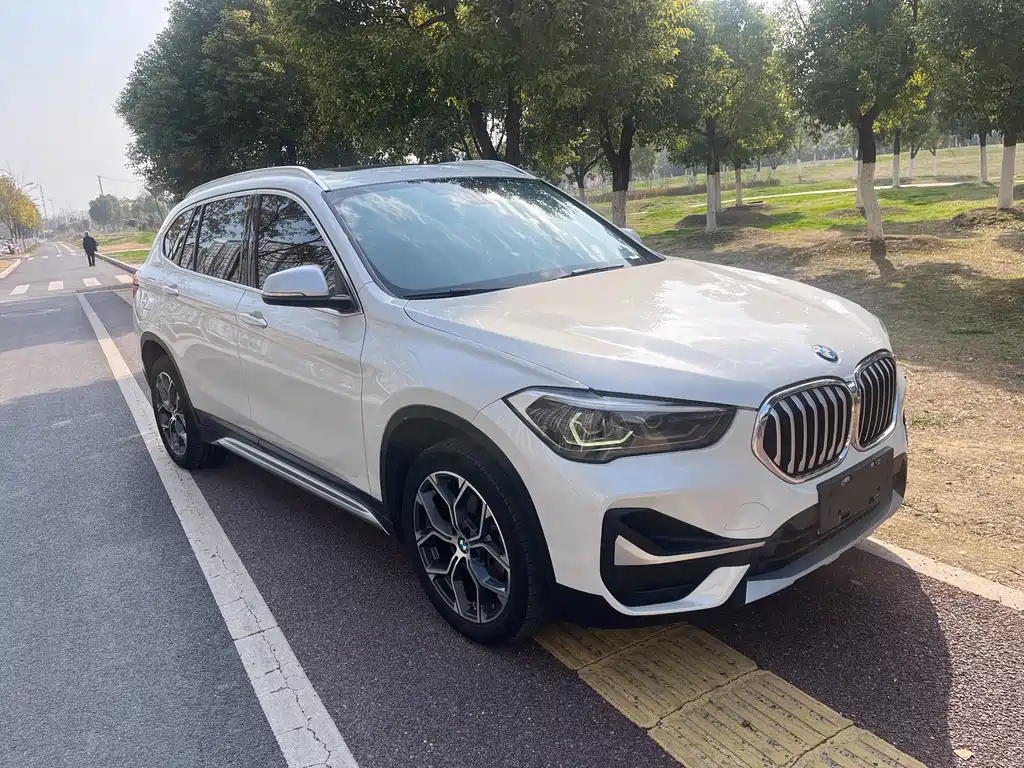 BMW X1 2022 sDrive20Li Fashion Model купить на сайте DeffCars