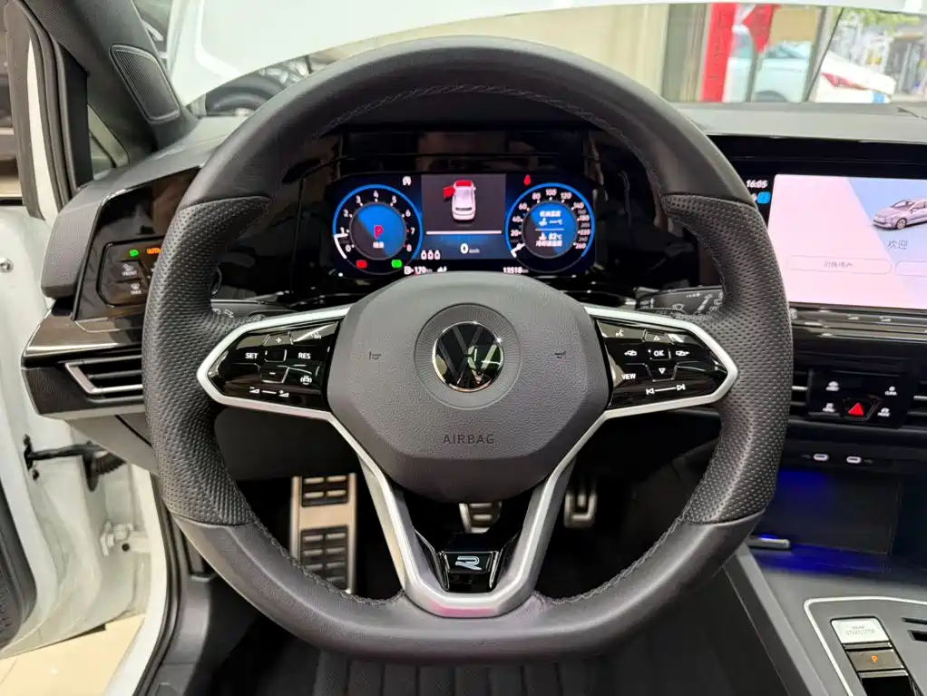 Golf 2023 Modified 280TSI DSG R-Line Lite купить на сайте DeffCars