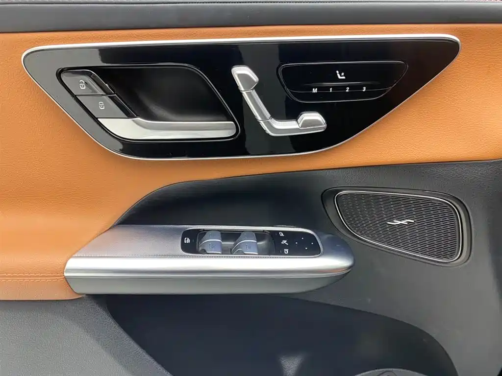 Mercedes-Benz GLC 2024 GLC 300 L 4MATIC Dynamic 5-seater купить на сайте DeffCars