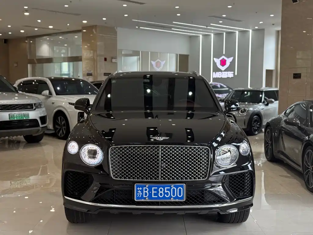 Bentayga 2021 4.0T V8 купить на сайте DeffCars