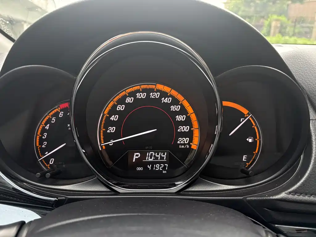 YARiS L Zhixuan 2022 model Zhixuan X 1.5L CVT leading PLUS version купить на сайте DeffCars