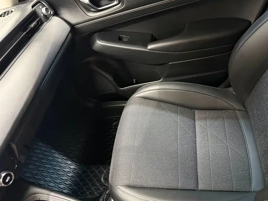 Binzhi 2023 1.5L CVT Pioneer Edition купить на сайте DeffCars