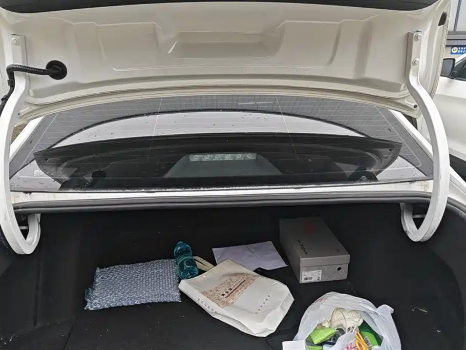 Lavida 2022 1.5L automatic vision version купить на сайте DeffCars