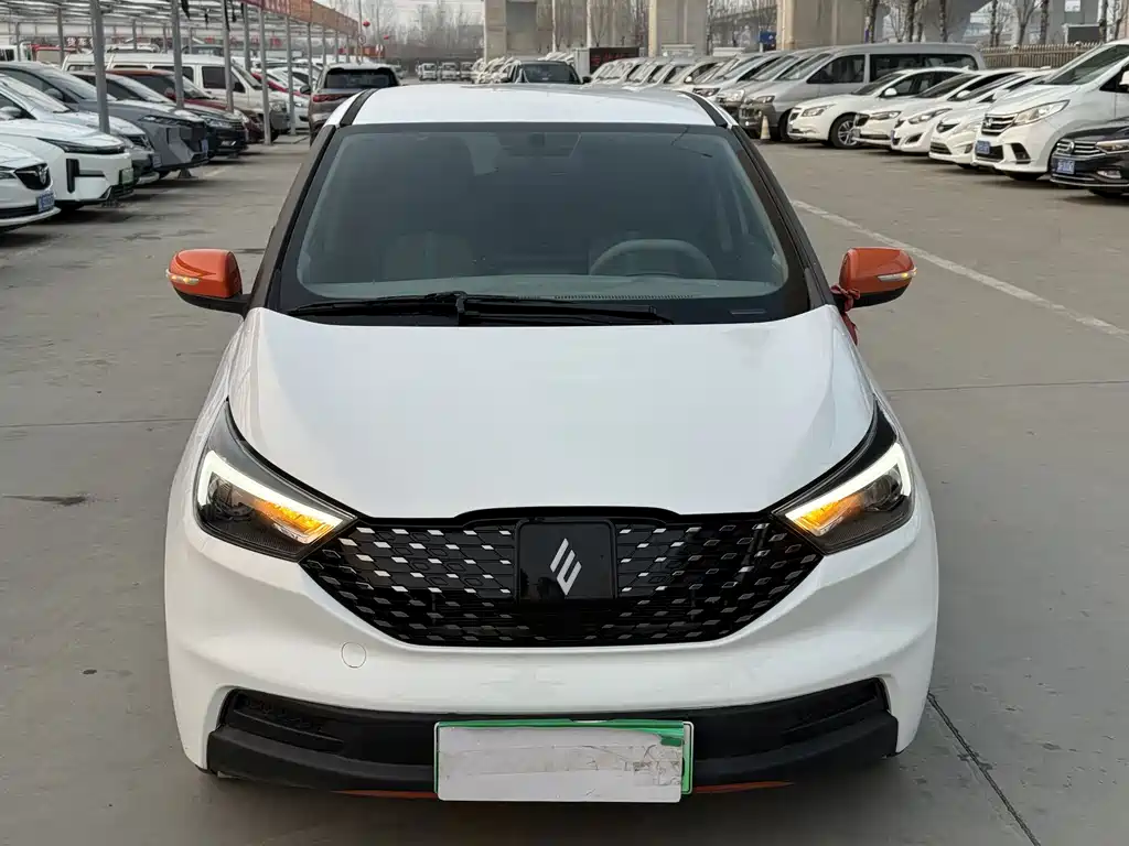Yizhi EV3 2023 Youth Edition 320KM Luxury Model купить на сайте DeffCars