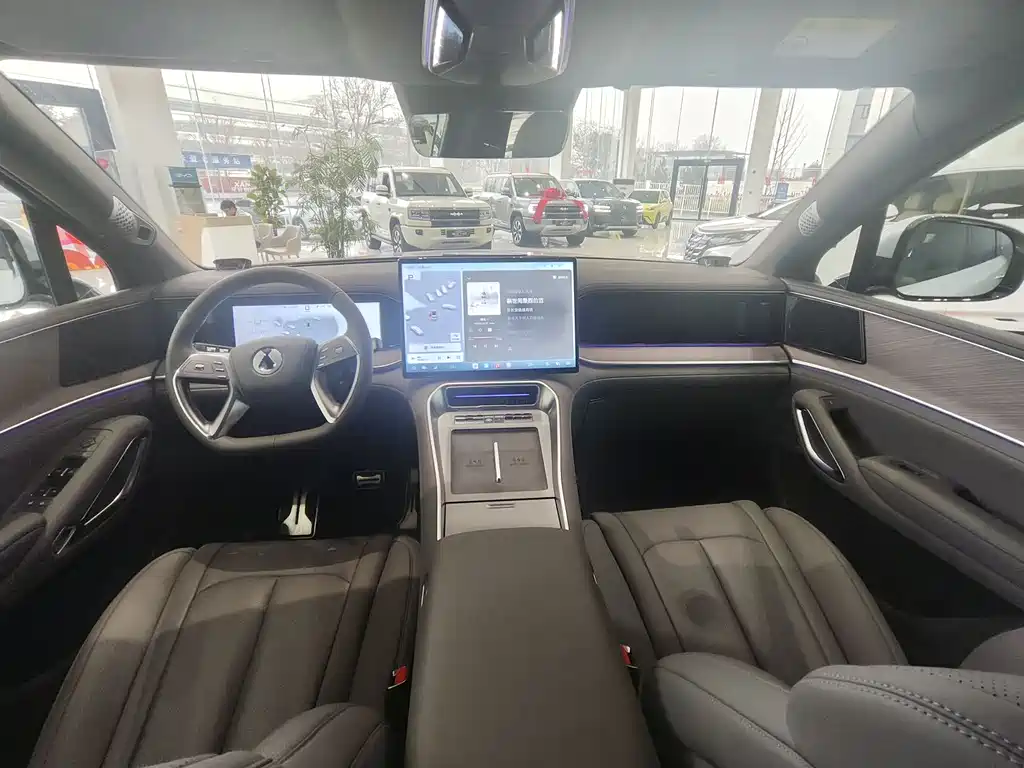 Denza N9 2025 Honor Model купить на сайте DeffCars