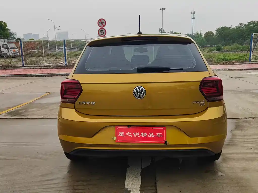 Polo 2019 Plus 1.5L Automatic Panoramic Enjoyment Edition купить на сайте DeffCars