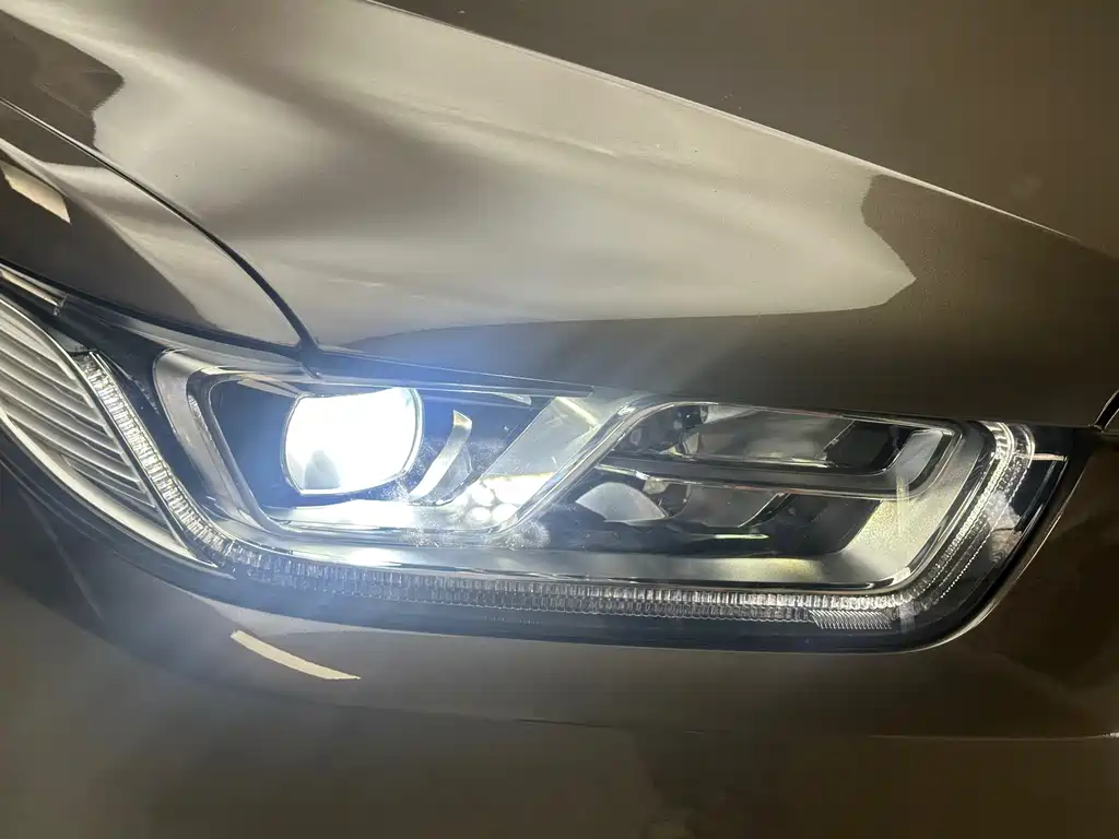 Taurus 2017 EcoBoost 245 Luxury купить на сайте DeffCars
