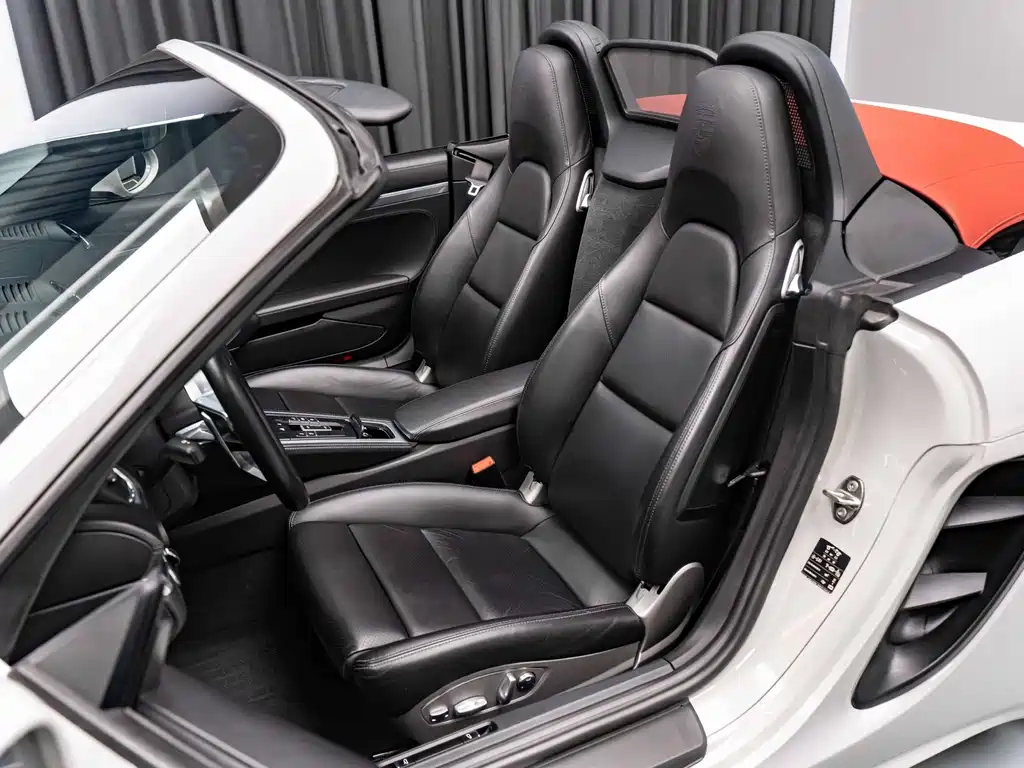 Porsche 718 2020 Boxster 2.0T купить на сайте DeffCars