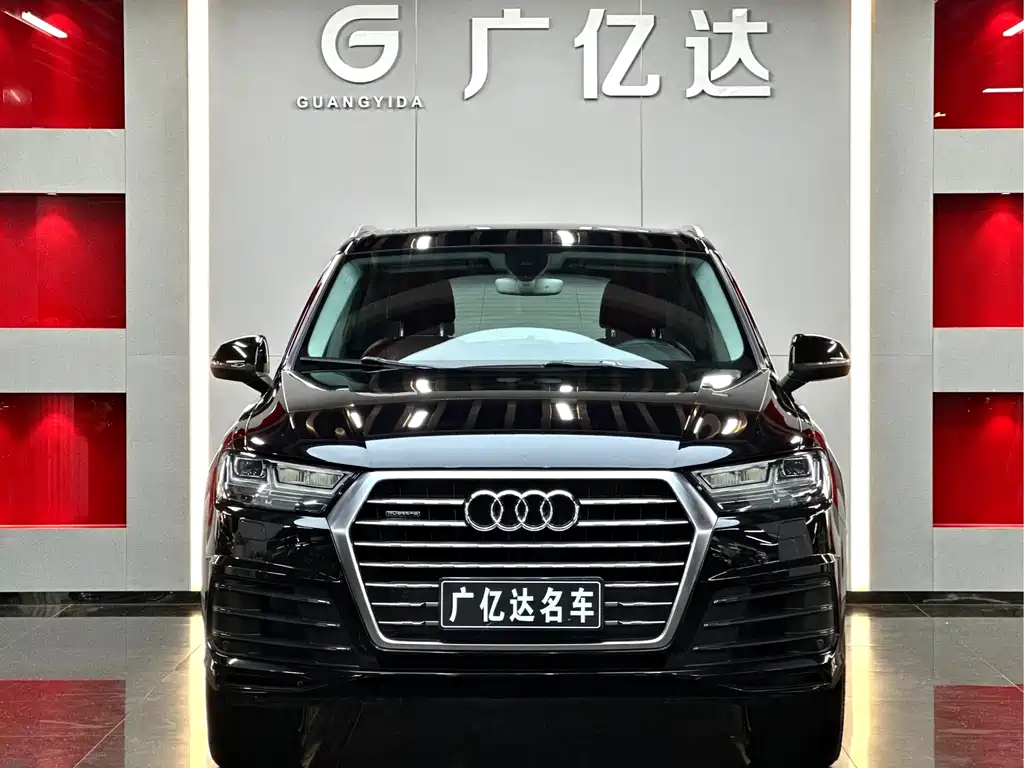 Audi Q7 2016 40 TFSI S line sports model купить на сайте DeffCars