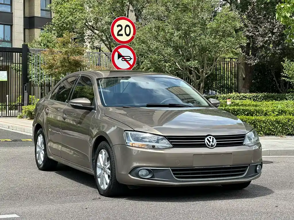 Sagitar 2012 1.6L automatic fashion model купить на сайте DeffCars