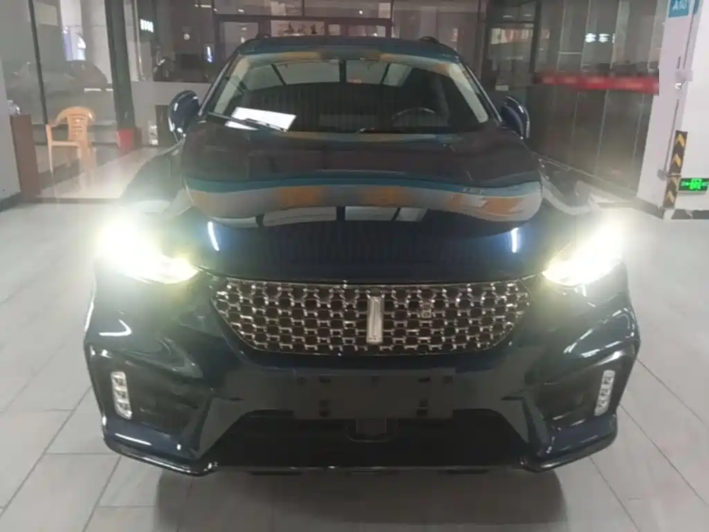Wei brand VV7 2020 2.0T super luxury model купить на сайте DeffCars