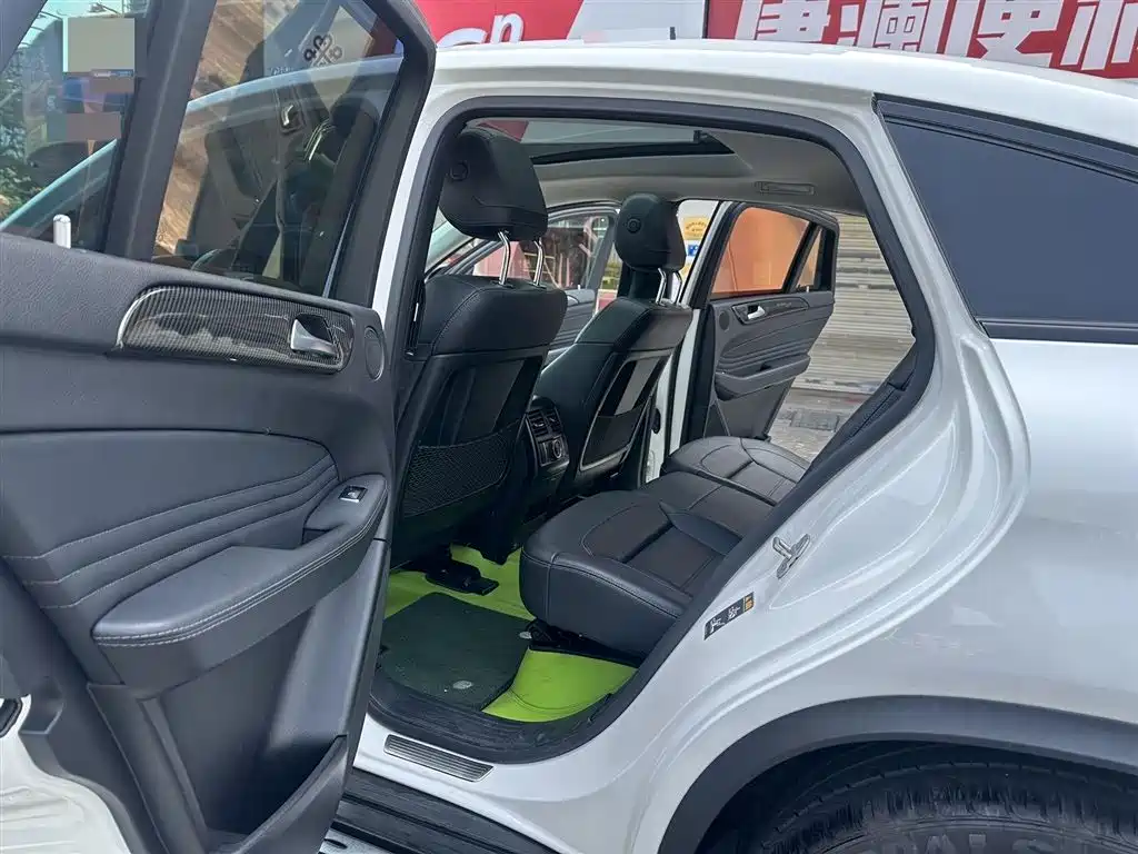 Mercedes-Benz GLE Coupe 2017 GLE 400 4MATIC Coupe SUV купить на сайте DeffCars