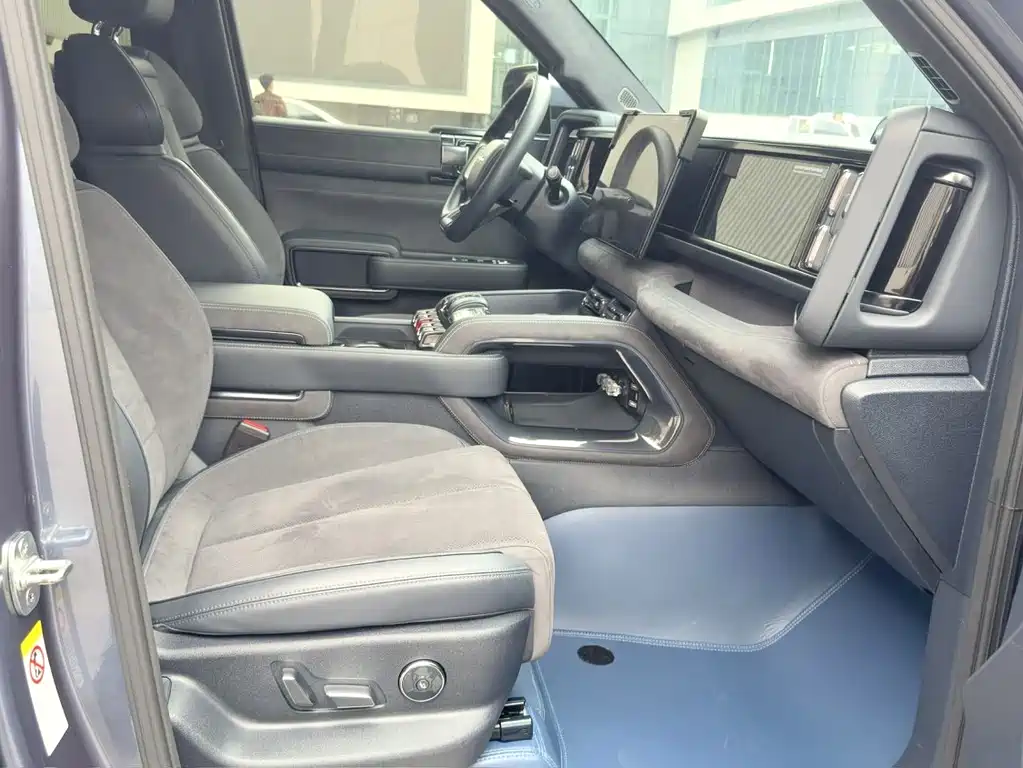 Leopard 5 2023 Yunnan flagship version купить на сайте DeffCars