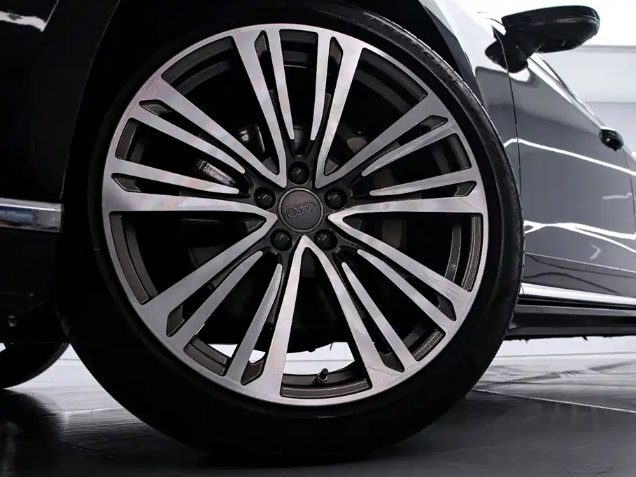 Audi A8 2021 A8L 50 TFSI quattro comfort type купить на сайте DeffCars