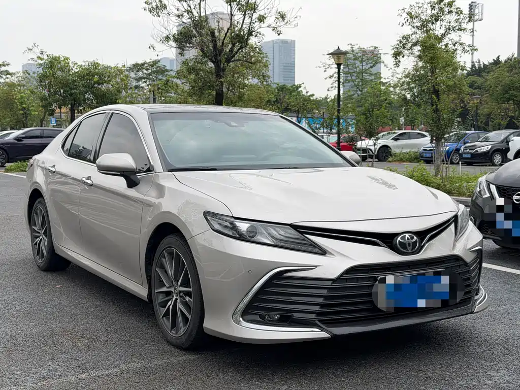 Camry 2021 2.5G Deluxe Edition купить на сайте DeffCars