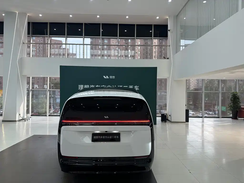 Ideal MEGA 2024 Ultra купить на сайте DeffCars