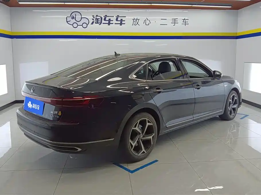 Passat 2023 facelift 330TSI Star Elite Edition купить на сайте DeffCars