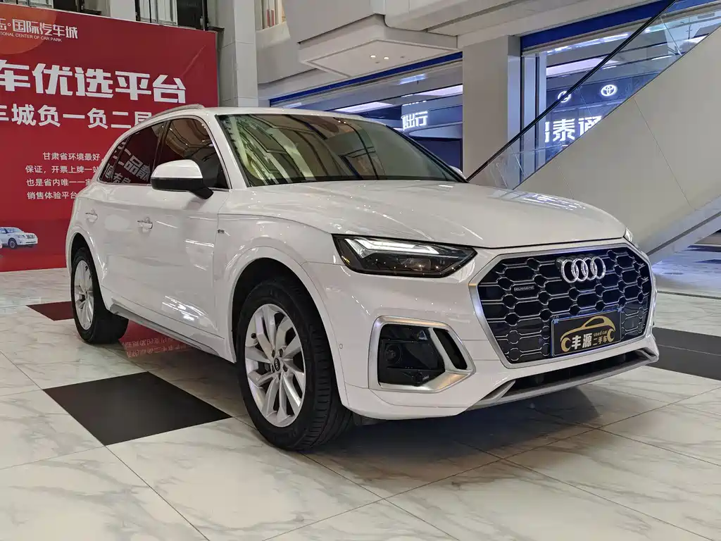 Audi Q5L 2022 40T luxury and dynamic model купить на сайте DeffCars