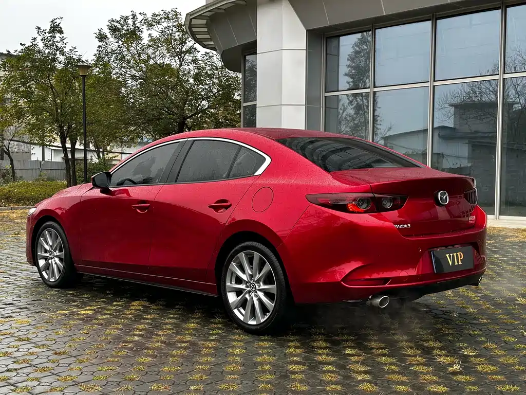 Mazda3 Angkesela 2020 2.0L Automatic Premium Edition купить на сайте DeffCars