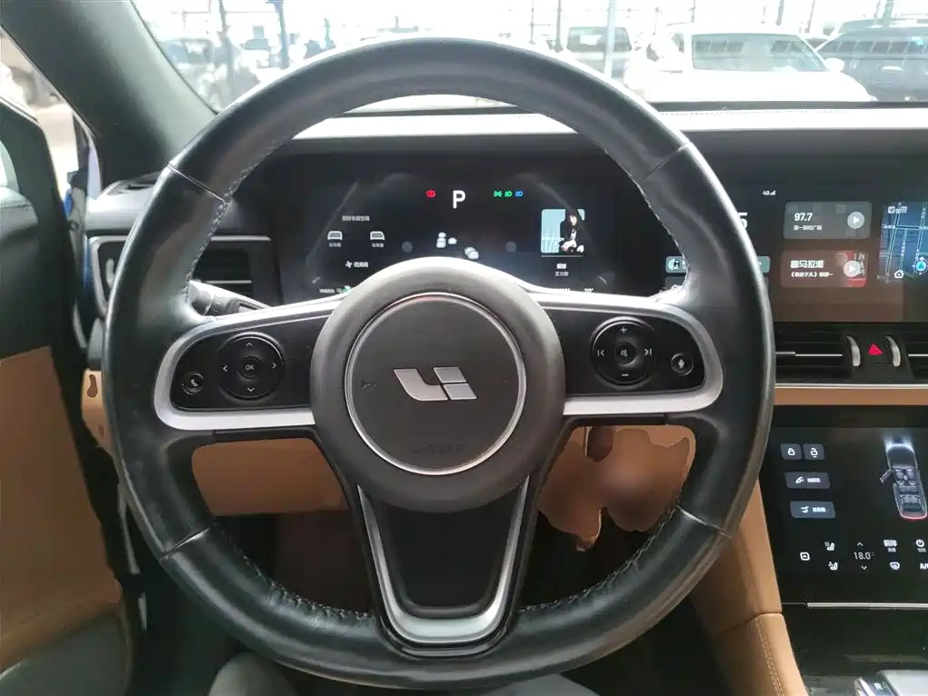 Ideal ONE 2020 extended range 7-seat version купить на сайте DeffCars