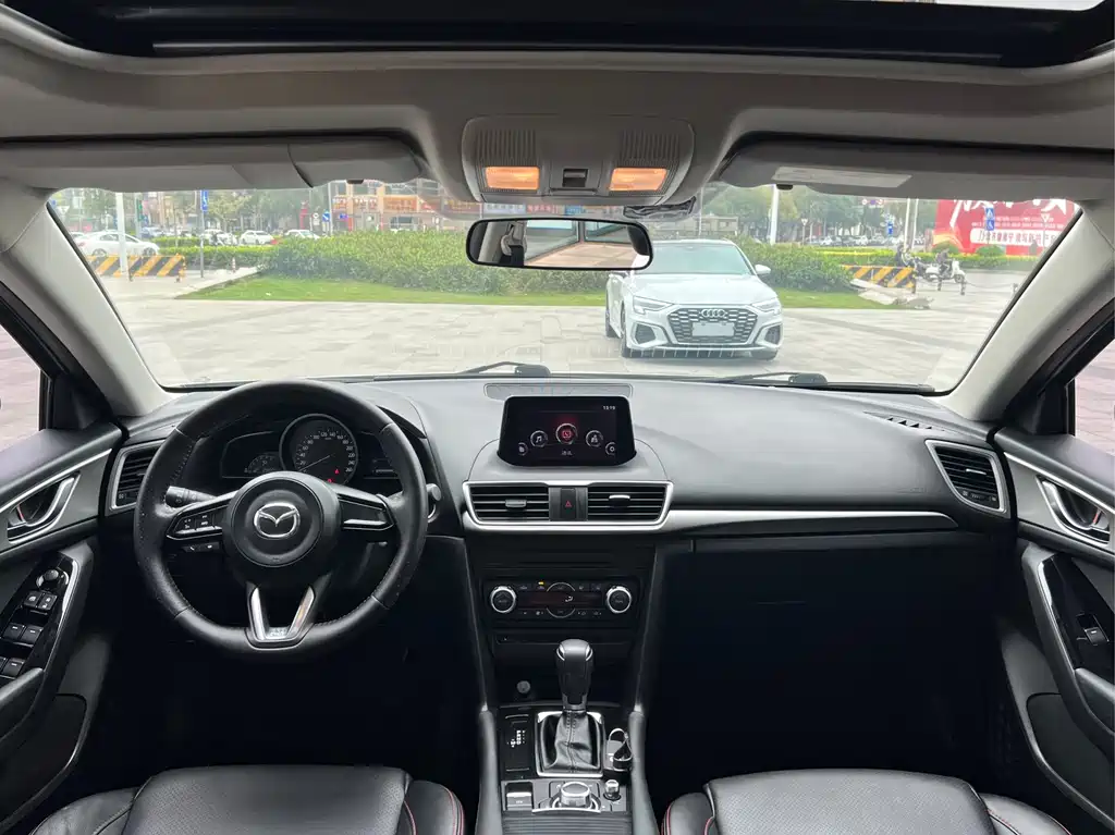 Mazda3 Angkesela 2017 sedan 1.5L automatic luxury model National V купить на сайте DeffCars