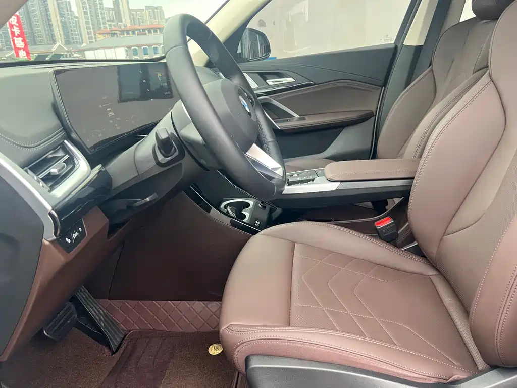 BMW X1 2025 sDrive25Li X Design Package купить на сайте DeffCars