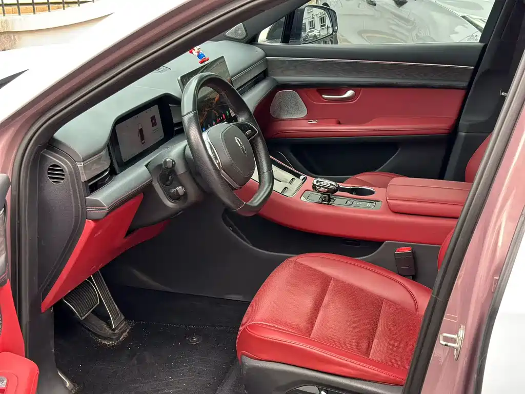 Wenjie M5 2022 pure electric four-wheel drive performance version купить на сайте DeffCars