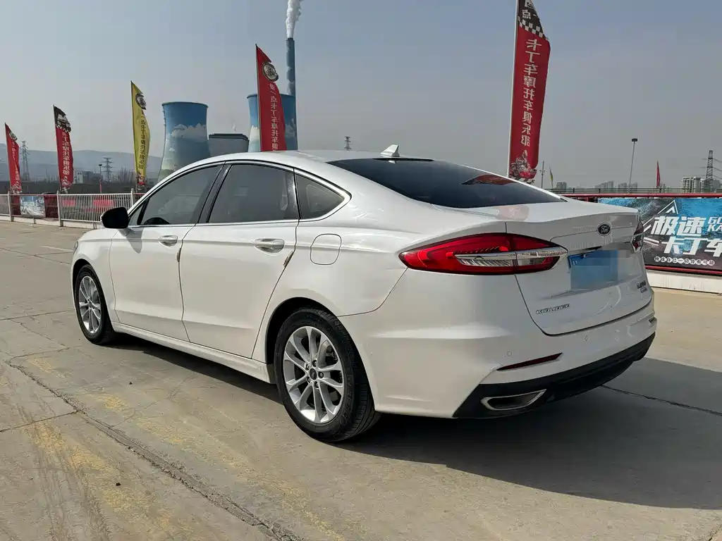 Mondeo 2020 EcoBoost 200 Fashion Model купить на сайте DeffCars